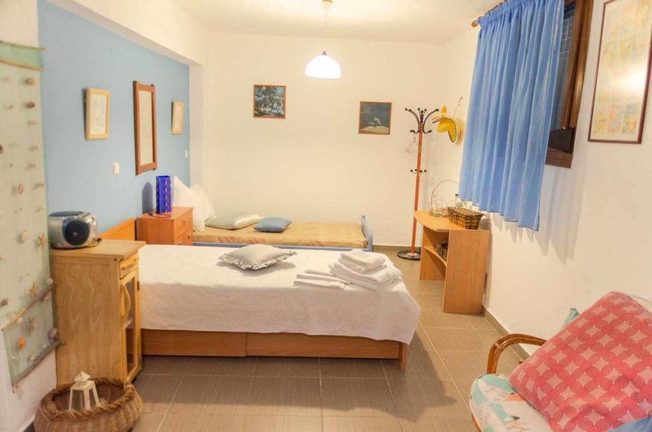 Blue Horizon Dream Apartment Thimonia Exterior photo